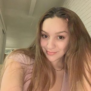 Meet your Posher, Karely